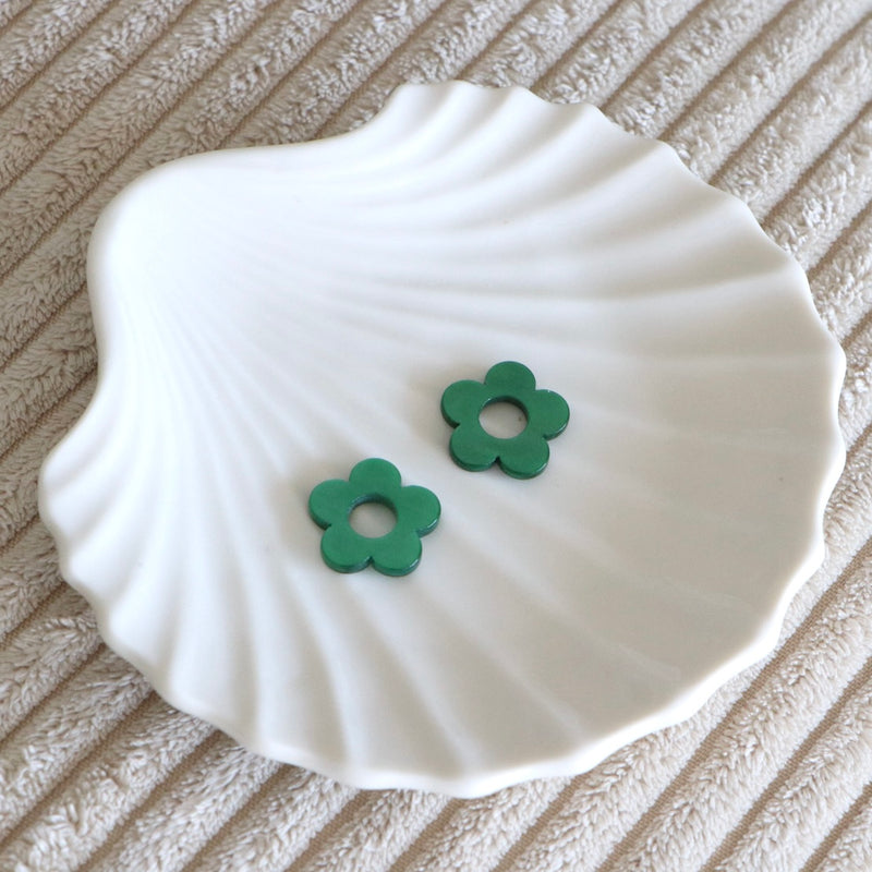 Nouvelles paires de fleurs sans créoles (10 motifs)