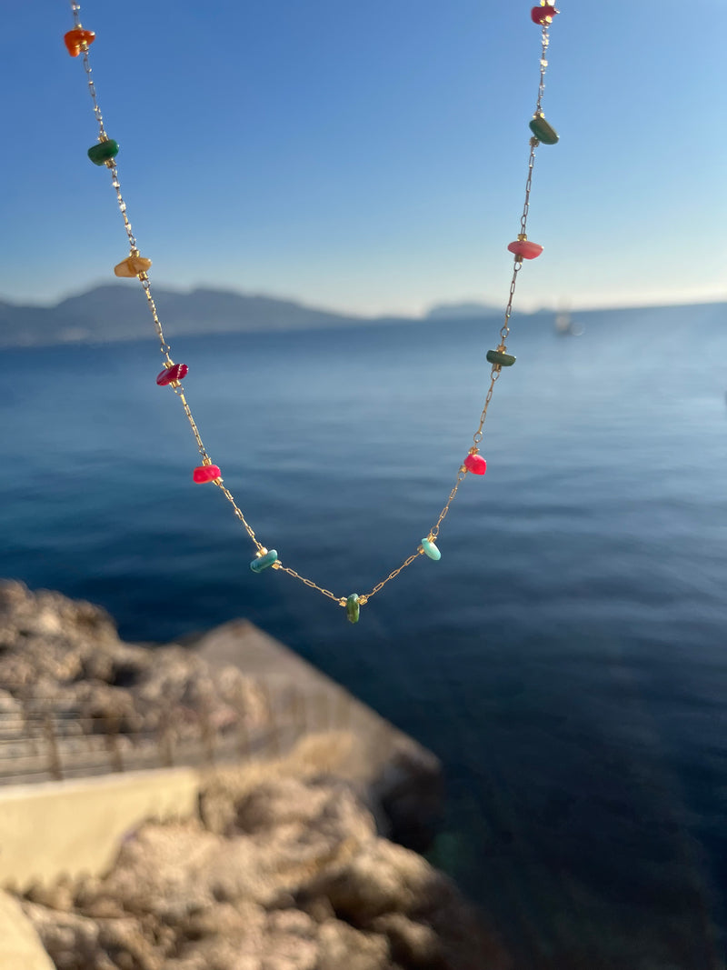 Collier Bali pierres précieuses