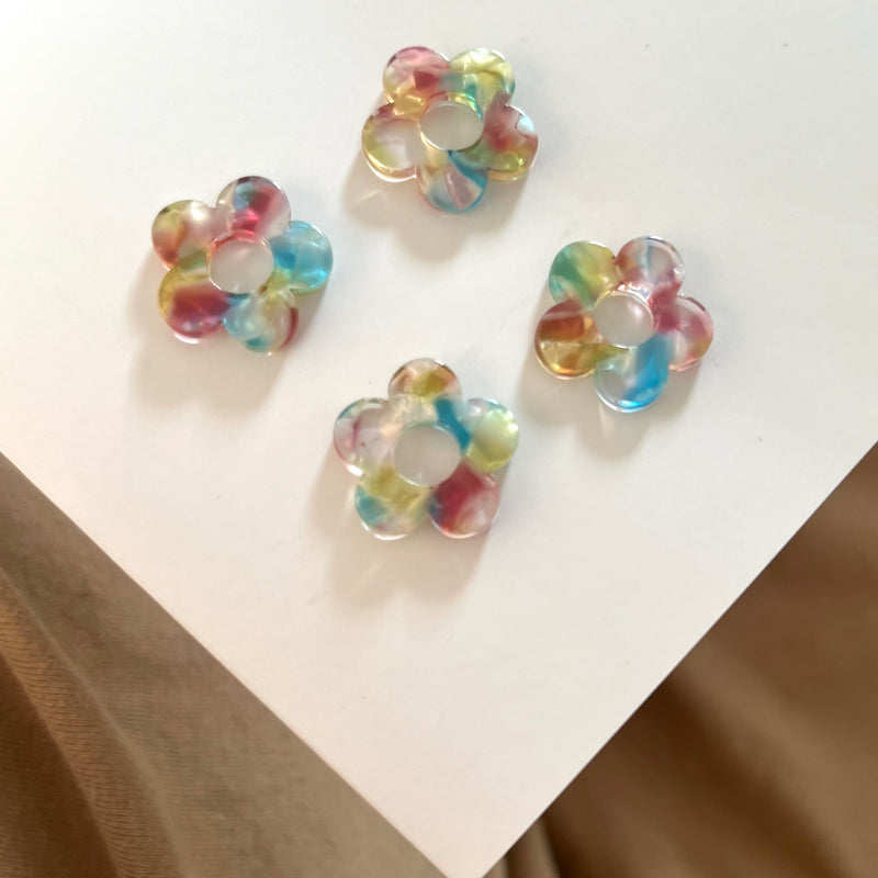 Nouvelles paires de fleurs sans créoles (11 motifs)