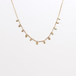 Collier feuilles Romane